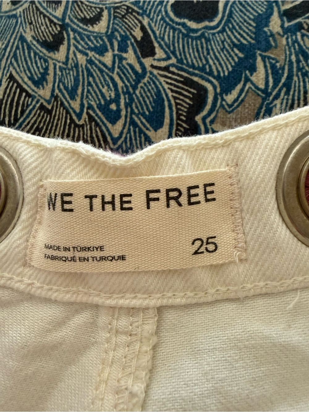 We the free Free People Women's Moxie Printed Flocked Barrel Jeans size 25 - Picture 3 of 8